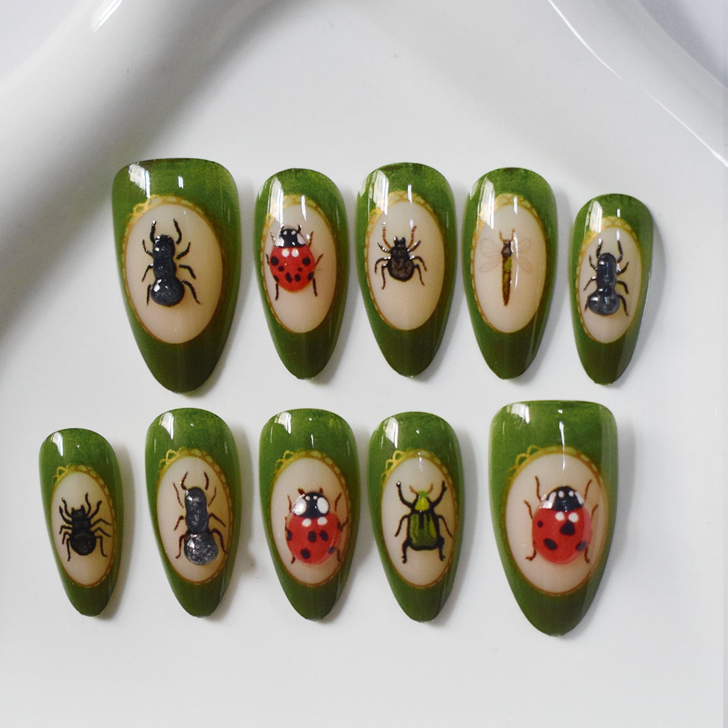 Künstlerisches Nageldesign Brehn