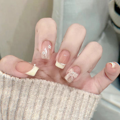 Premium Künstlerische Lange Stiletto-Nagelspitzen mit Aufwändigen Verzierungen Brehn