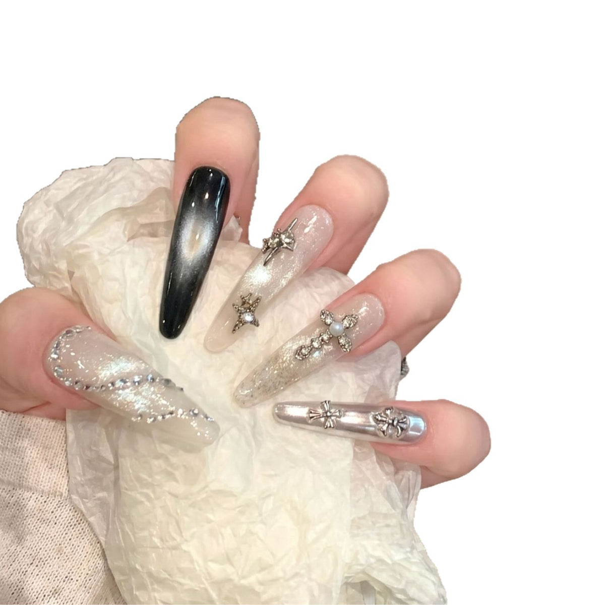 Dekoratives Stiletto Press-On-Nagelset mit Sternakzenten Brehn