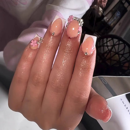 Dekoratives Floral Press-On Nagelset Brehn