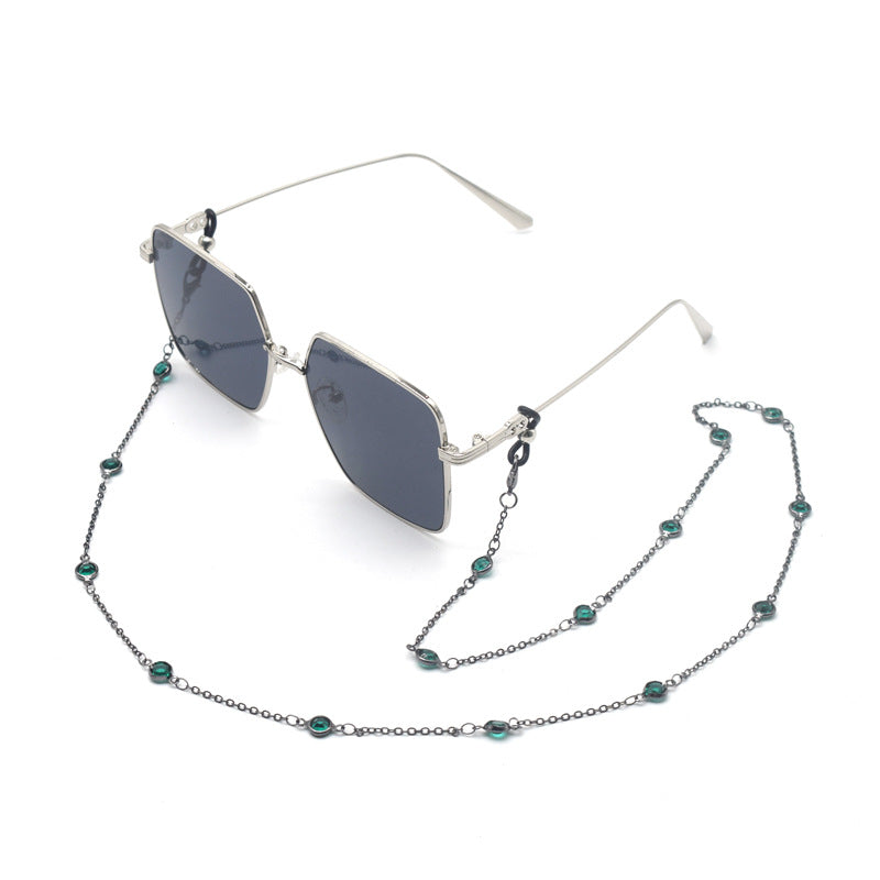 Stylische quadratische Sonnenbrille mit dekorativer Kette Brehn
