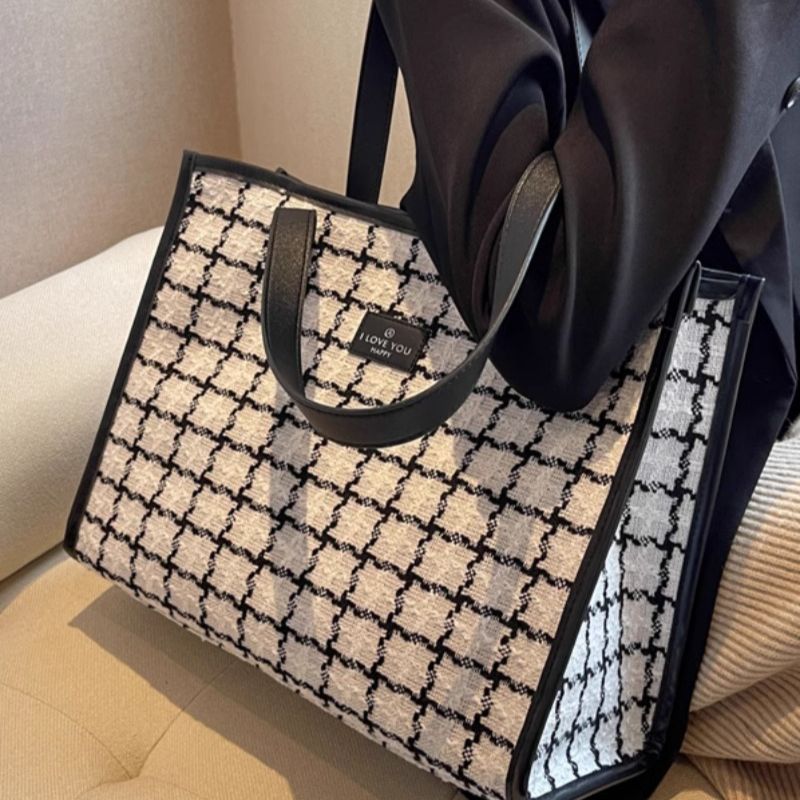 Elegante Texturierte Tote Bag Brehn