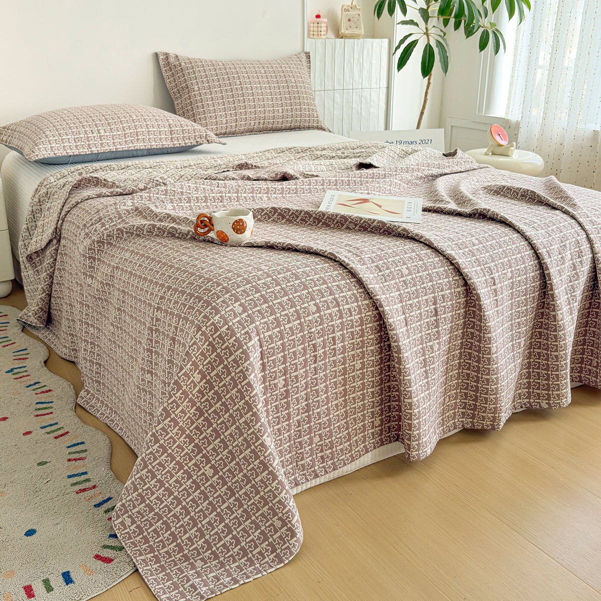 Umkehrbare gesteppt Blumendecken-Set