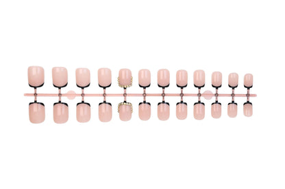 Luxus Kunstnagel Set mit Glitzer und detaillierten Designs Brehn