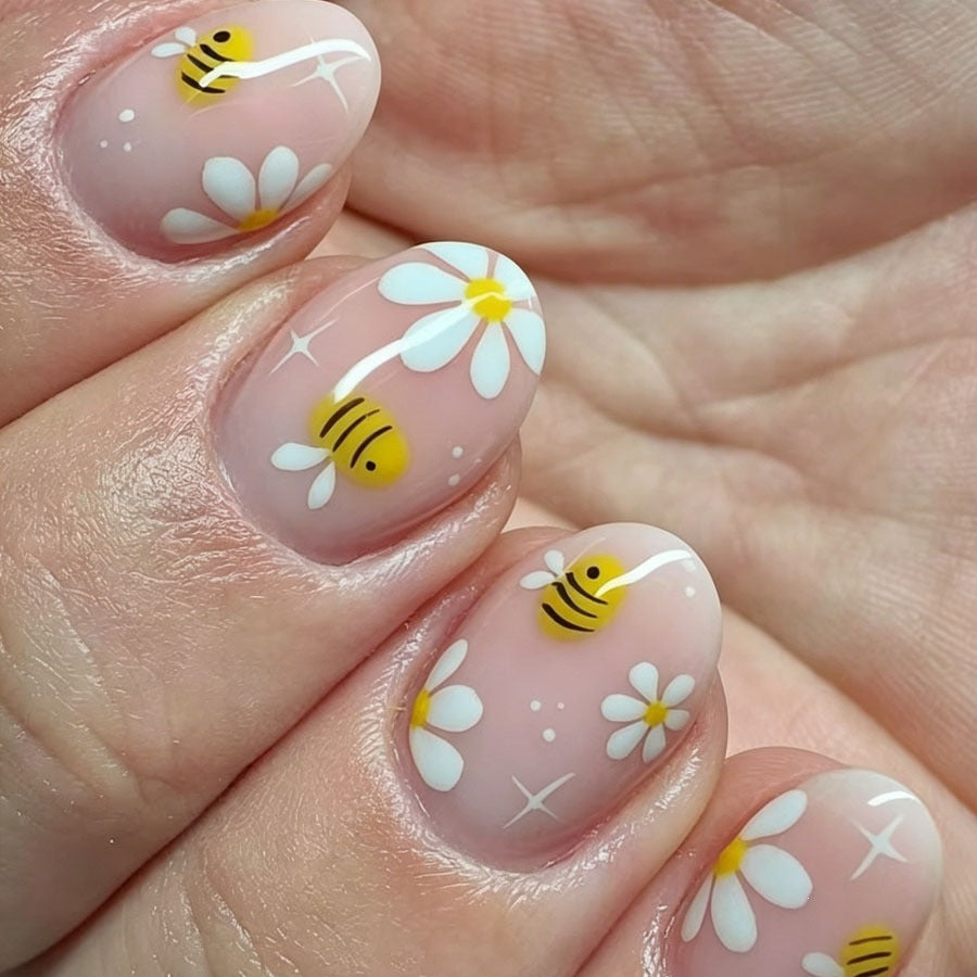 Kunstnagelset mit verspieltem Bienen- und Blumenmotiv Brehn