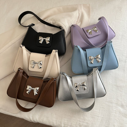 Stylische Schleifenakzent-Handtasche Brehn