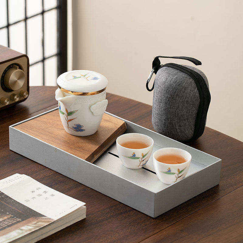 Elegantes tragbares Teeset