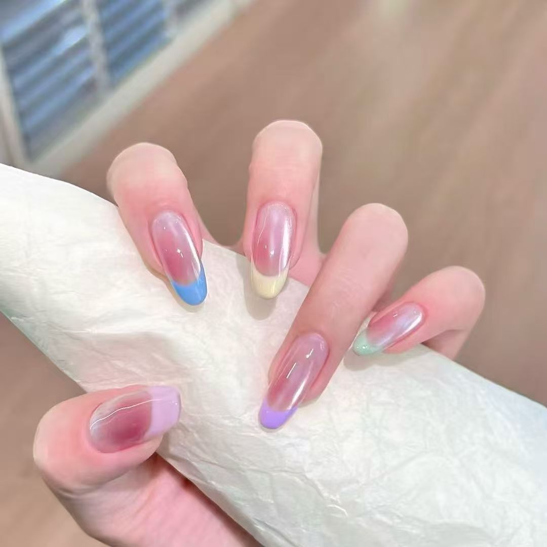 Dekorative Nagelkunst Brehn