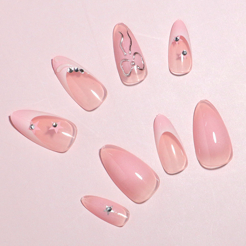 Stylische Acryl-Nagelkunst Brehn