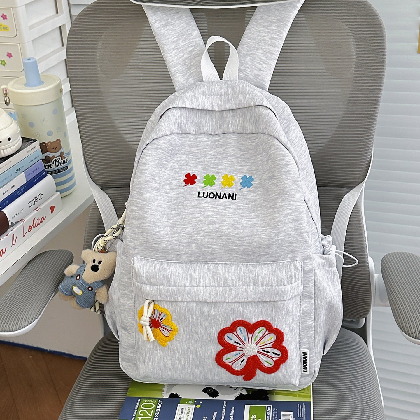 Bestickter floraler Design-Schulrucksack