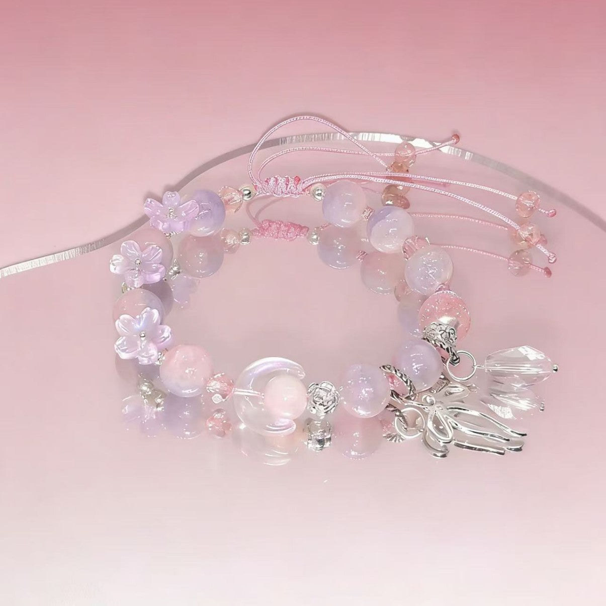Handgefertigtes florales Perlen charm Armband Brehn