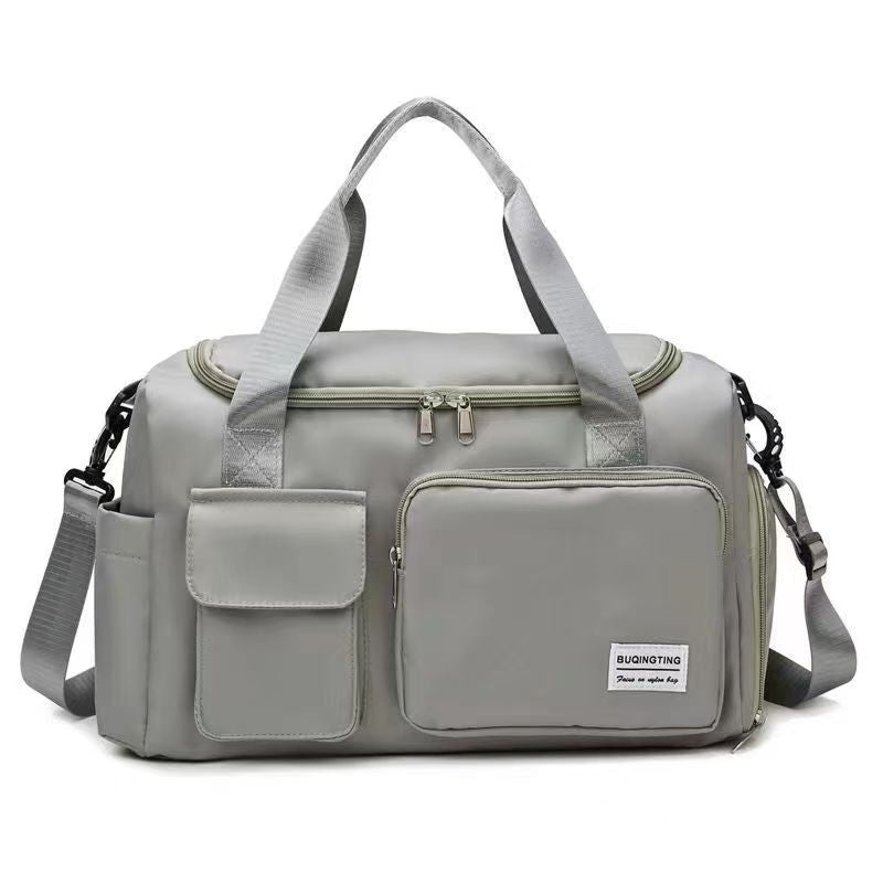 Sportliche Reisetasche Mit Mehreren Fächern Brehn