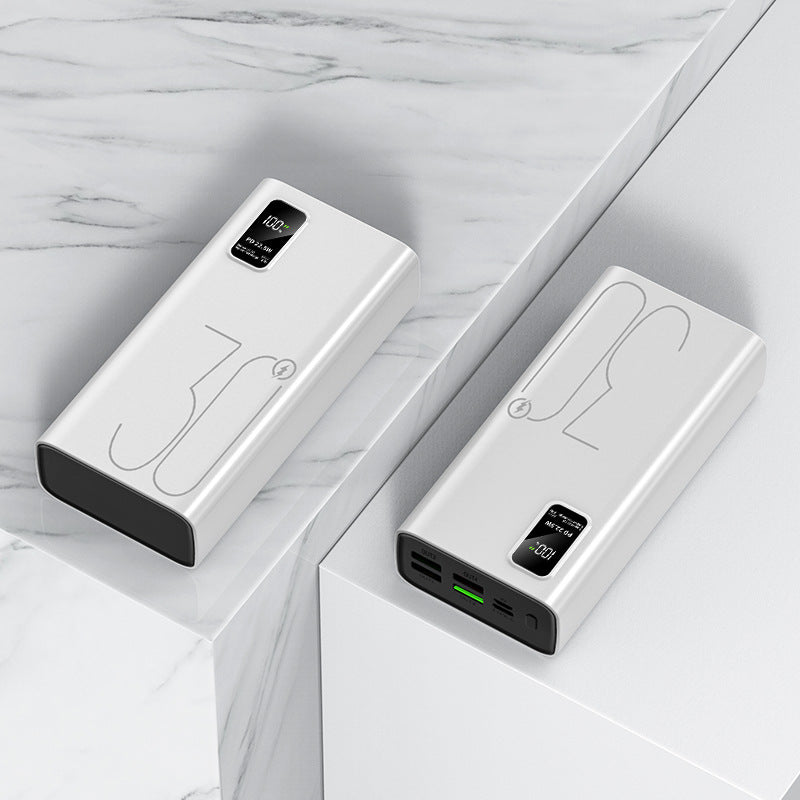 Hochleistungs-Powerbank mit smartem LCD-Display und zwei USB-Anschlüssen Brehn