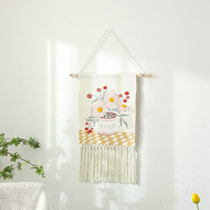 Wandbehang aus gewebter Baumwolle mit Punch-Needle Blumenrelief und Fransen Brehn