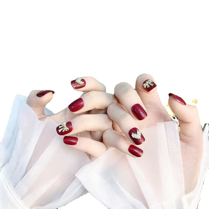Elegante Nagelkunst Brehn