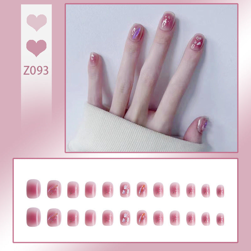 Kunstnagelset mit elegantem French-Tipp und Glitzerakzenten Brehn