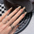 Dekorative Stiletto Press-On-Nagelset mit Blumenmustern Brehn