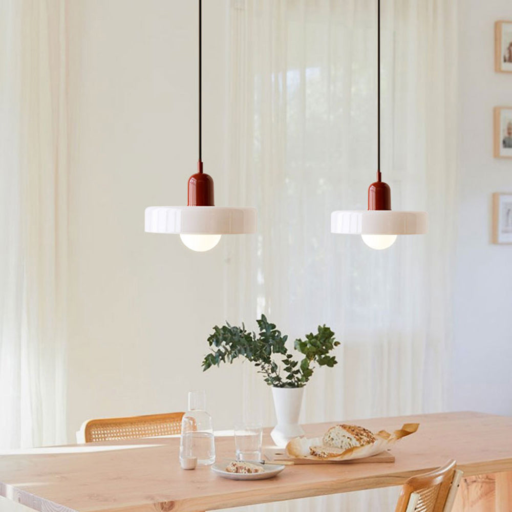 Farbenfrohe Bauhaus-Style Pendelleuchte - StiloGlas | Brehn