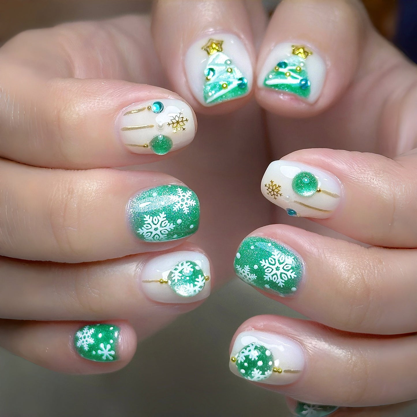 Kunstnagelset mit Festlichen Weihnachtsmotiven Brehn