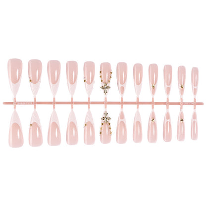 Elegante dekorative Press-On-Nagelkollektion Brehn