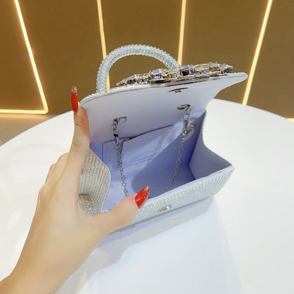 Glamouröse mit Strass besetzte Abend-Handtasche