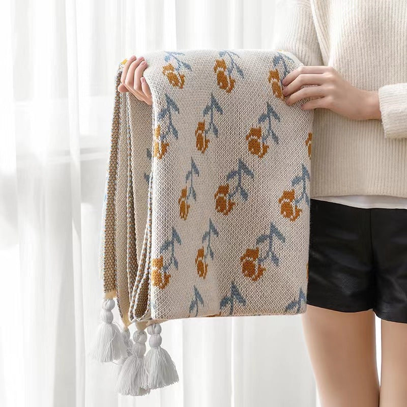Dekorativer Floral Strickwurf