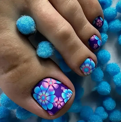 Florales Nageldesign Verbesserungen Brehn