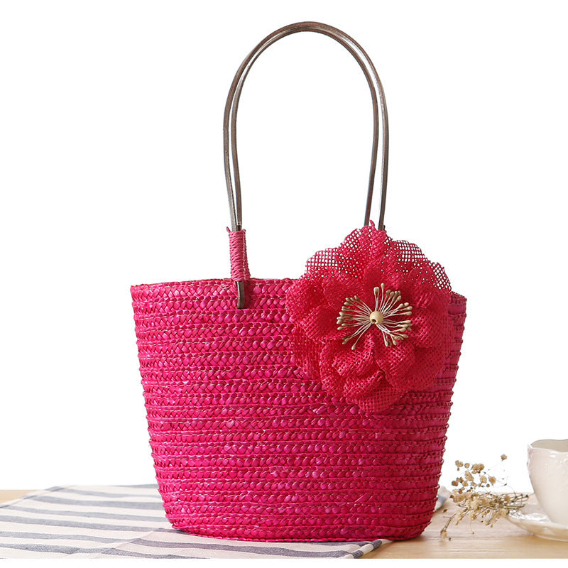 Strandtasche mit Dekorativer Blumendetailverzierung Brehn