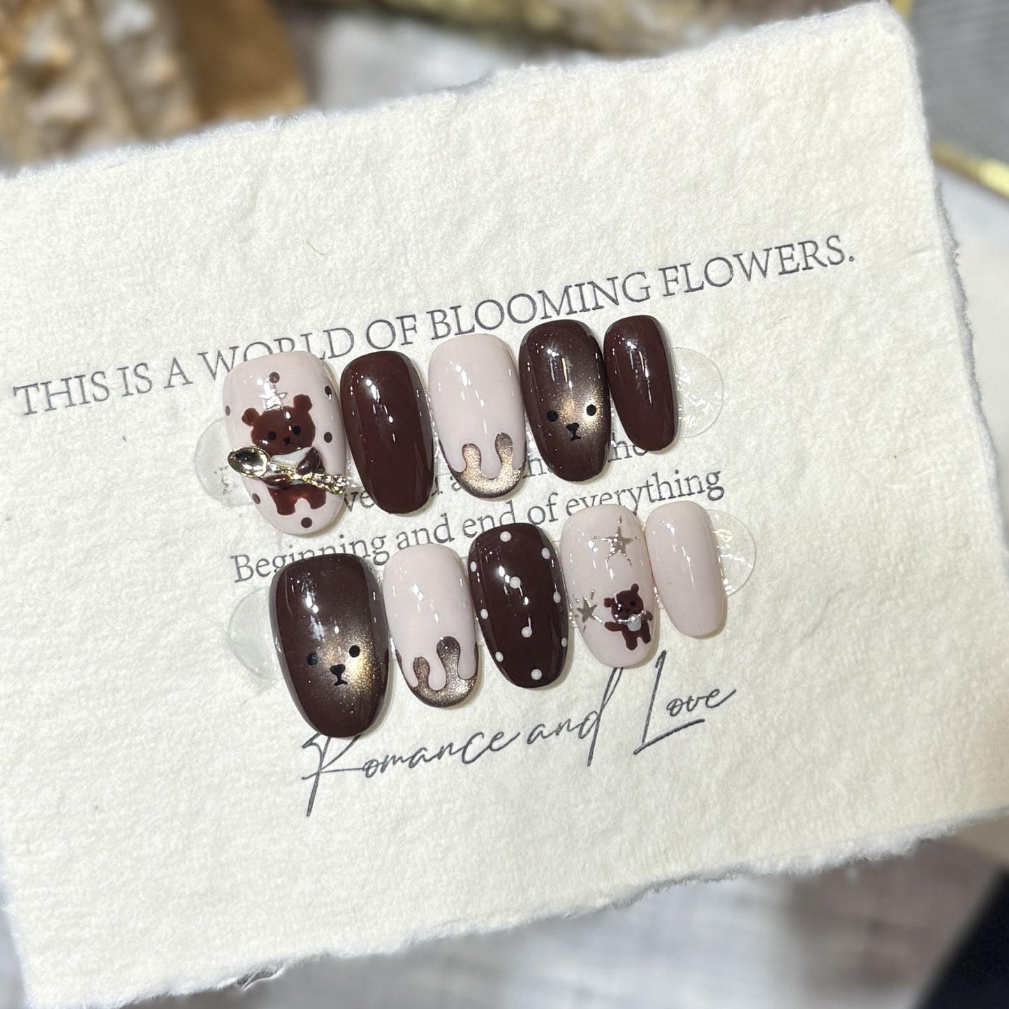 Verspieltes Tier-Themen Press-On Nagelkunst Set Brehn