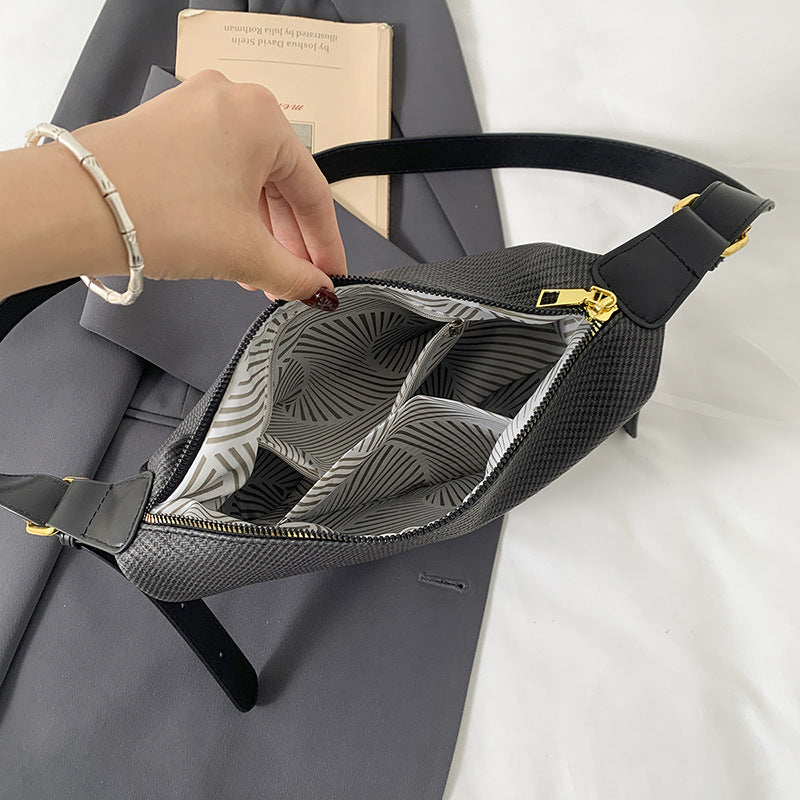 Texturierte Leder Hobo-Tasche