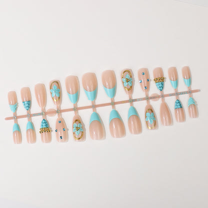 Premium Dekorativer Nageldesign Brehn