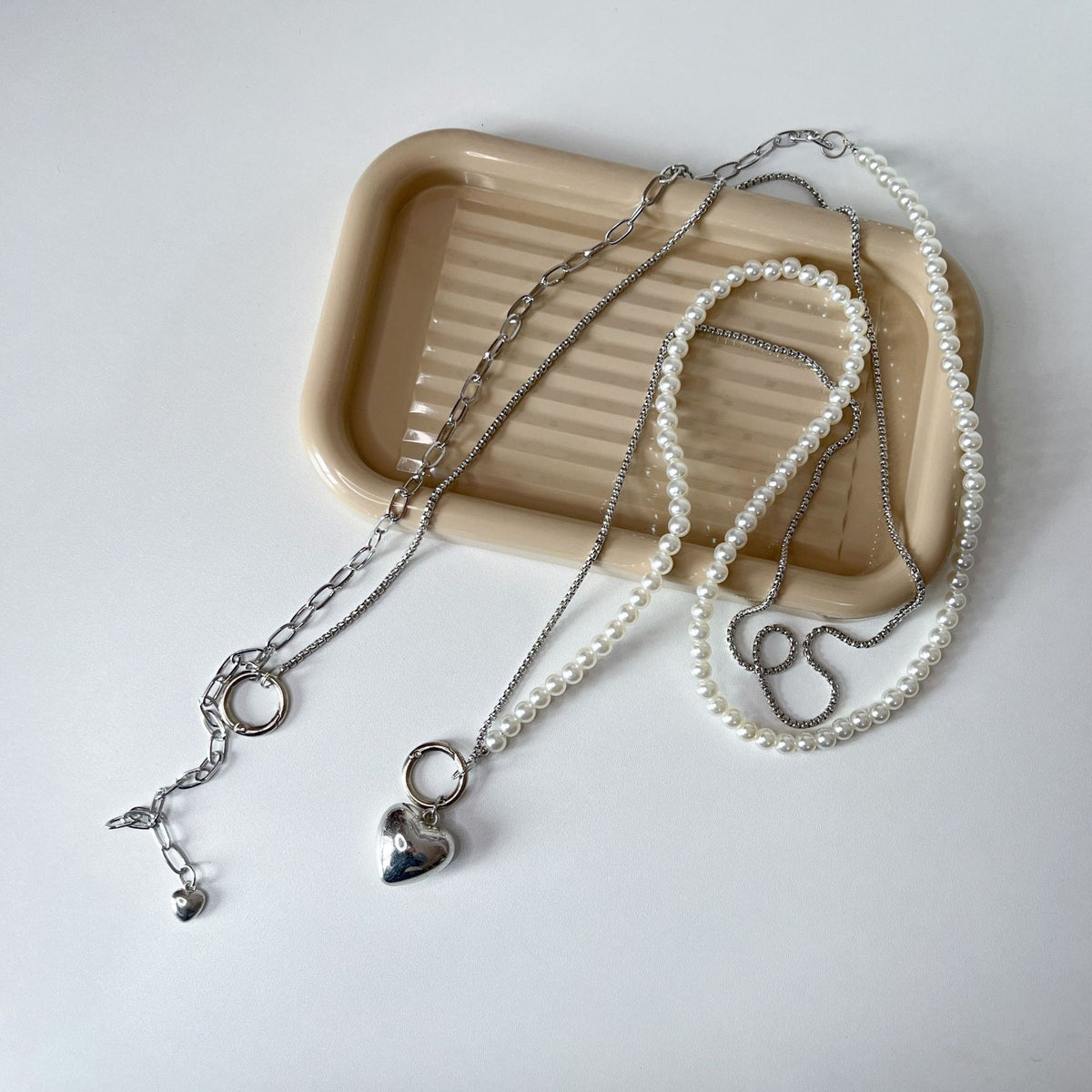 Elegante Perlen Brillenband Brehn