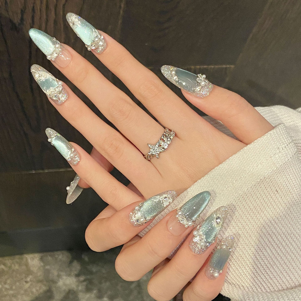 3D Dekorative Press-On Nagelkunst Set