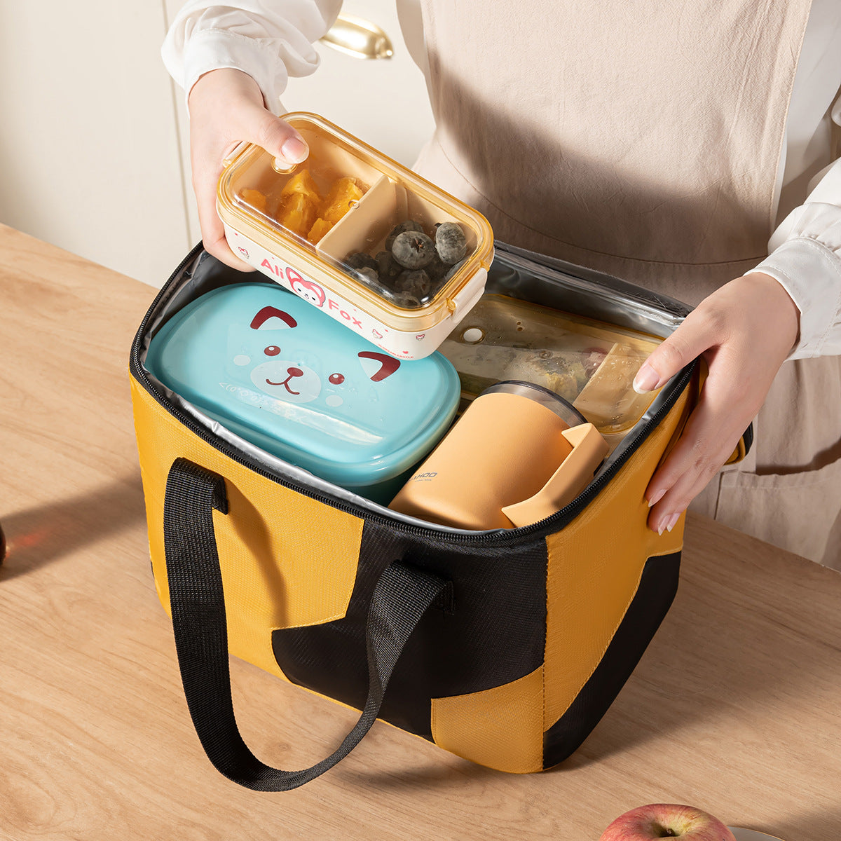 Isolierte Lebensmitteltrage Tasche Brehn