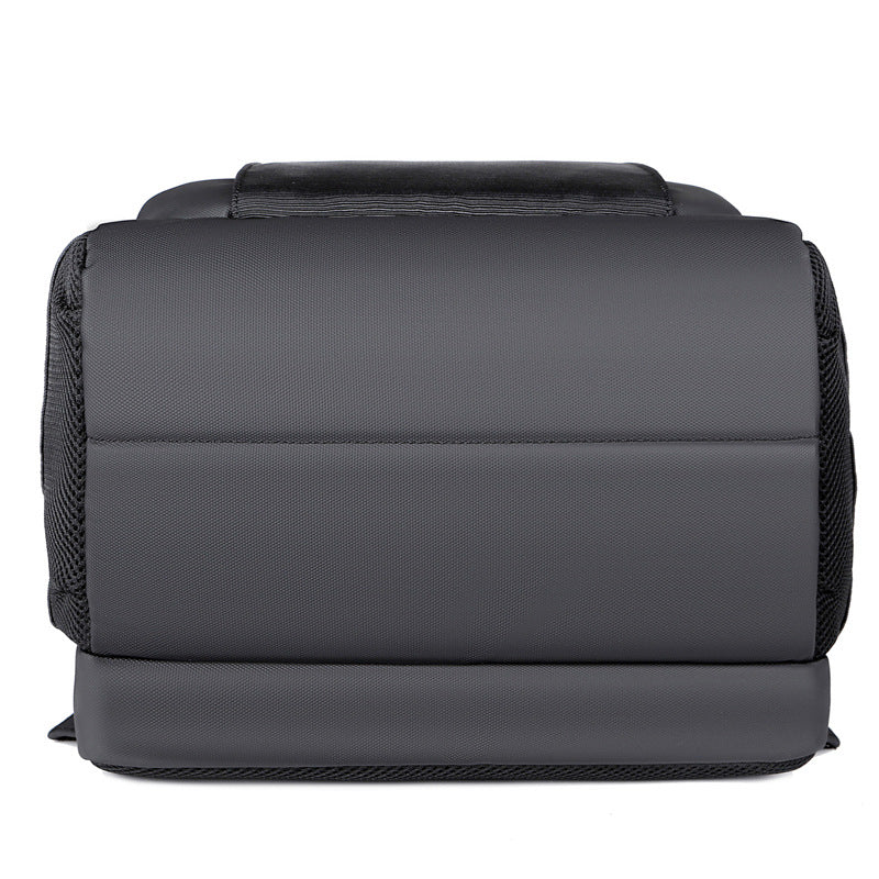 Technologisch verbesserter Multi-Fach Rucksack Brehn