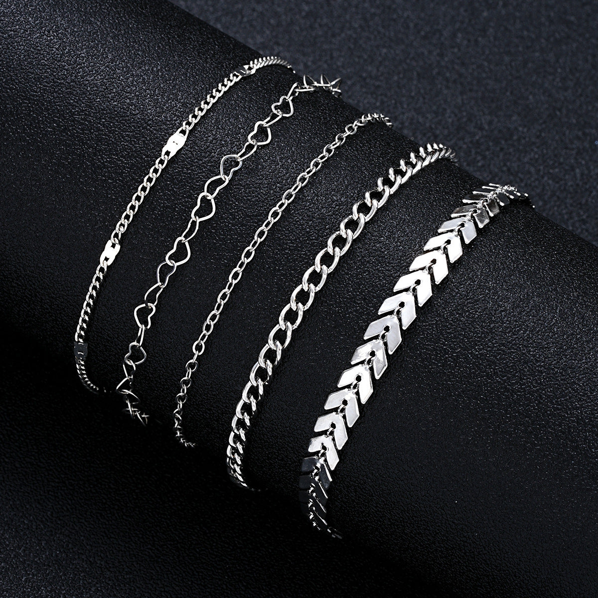 Mehrlagiges Kettenarmband-Set Brehn