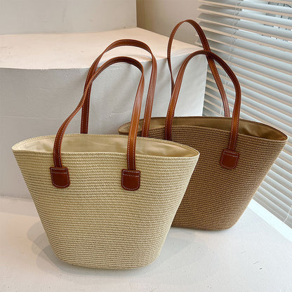 Klassische Strohtasche mit Lederakzenten Brehn