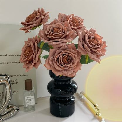 Faux Rosenblumenarrangement
