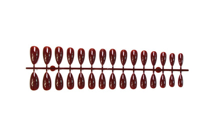 Kunstnagel Set mit eleganten Spitzendesigns Brehn
