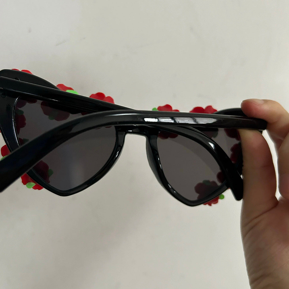 Damen Sonnenbrille mit floralen Details Brehn