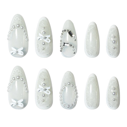 Elegante Spitzen Design Nagelverlängerungen Brehn