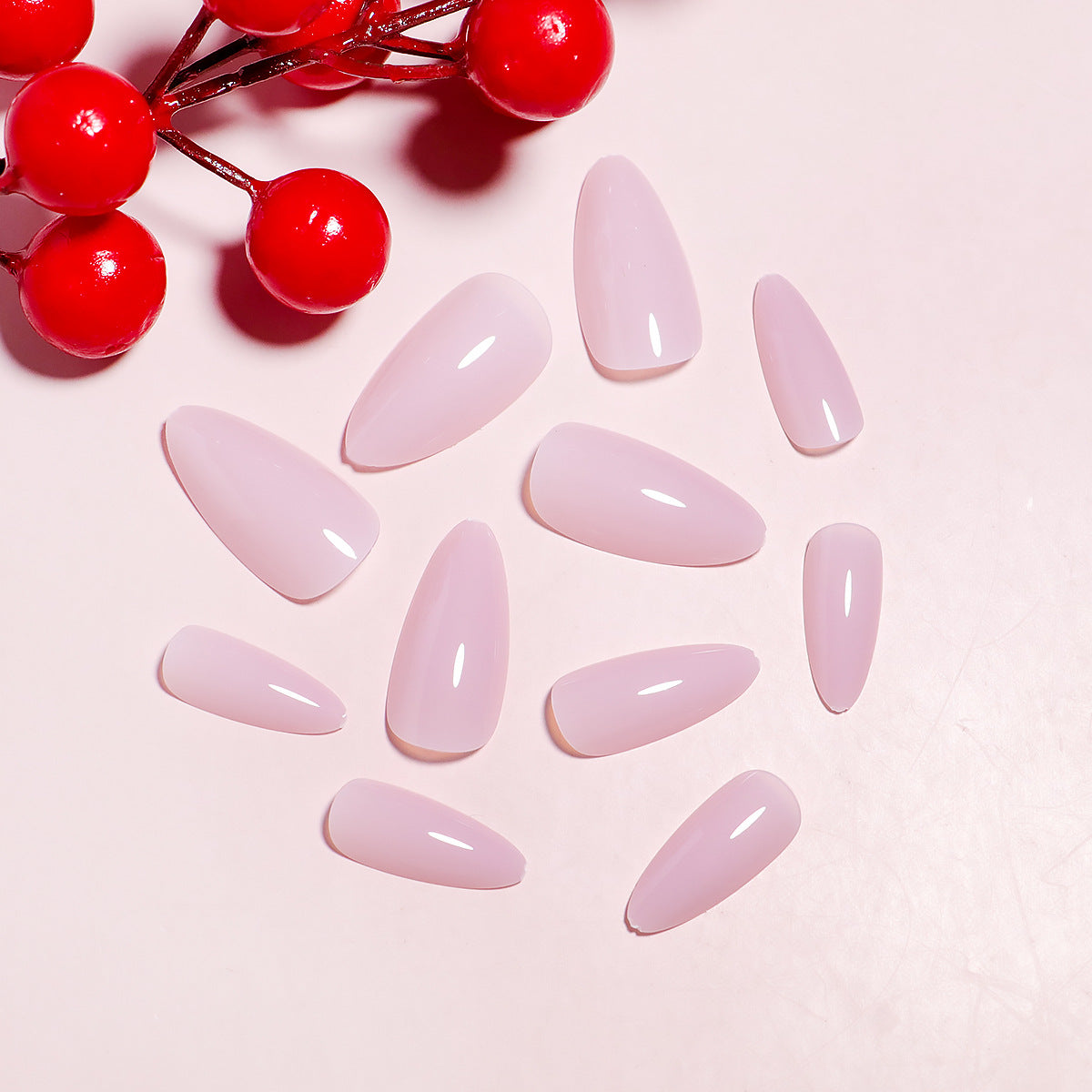Press-On Nail Kit mit Mandelform und natürlichem Finish Brehn