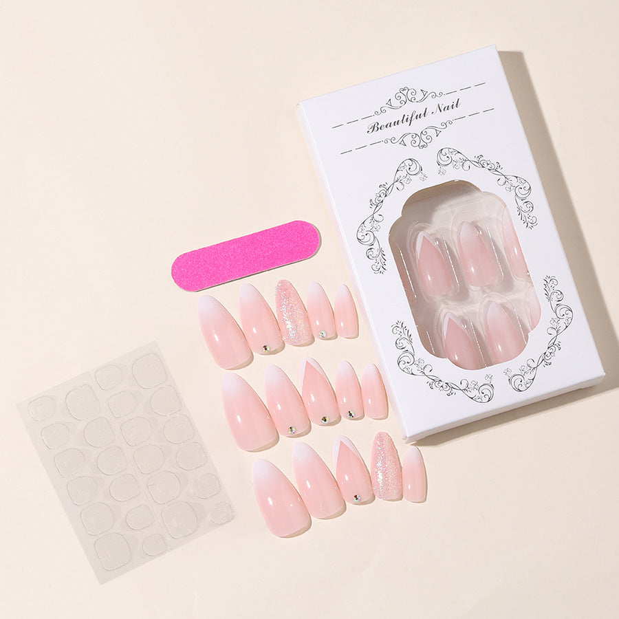 Elegante Press-On Nagelspitzen Set mit Glitzer und Ombre-Design Brehn