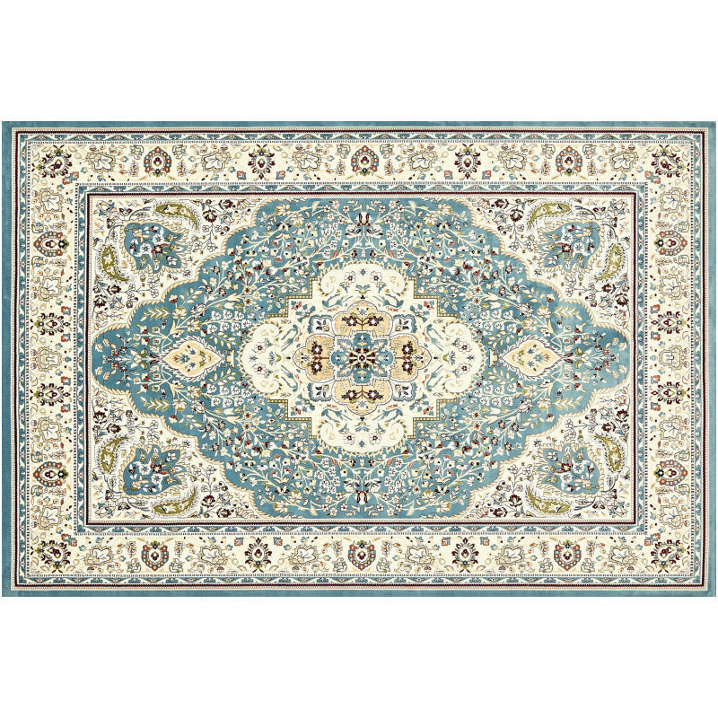 Traditioneller floraler Musterbereichsteppich