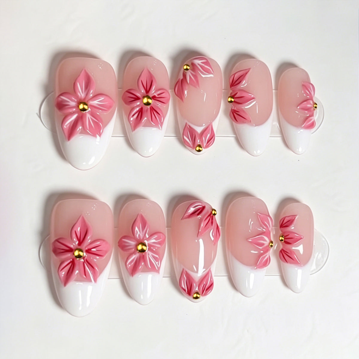 Blumenverzierte Press-On Nagelkunstset