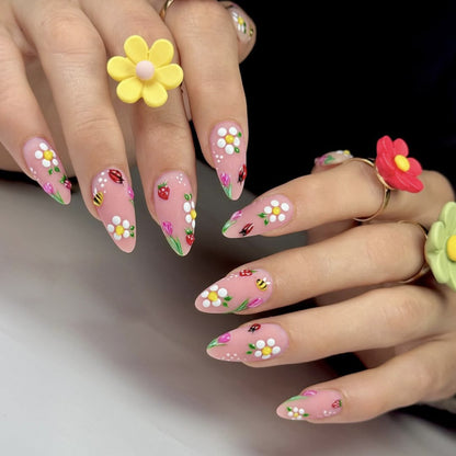 Blumenmuster Stiletto Nagelkunst Brehn
