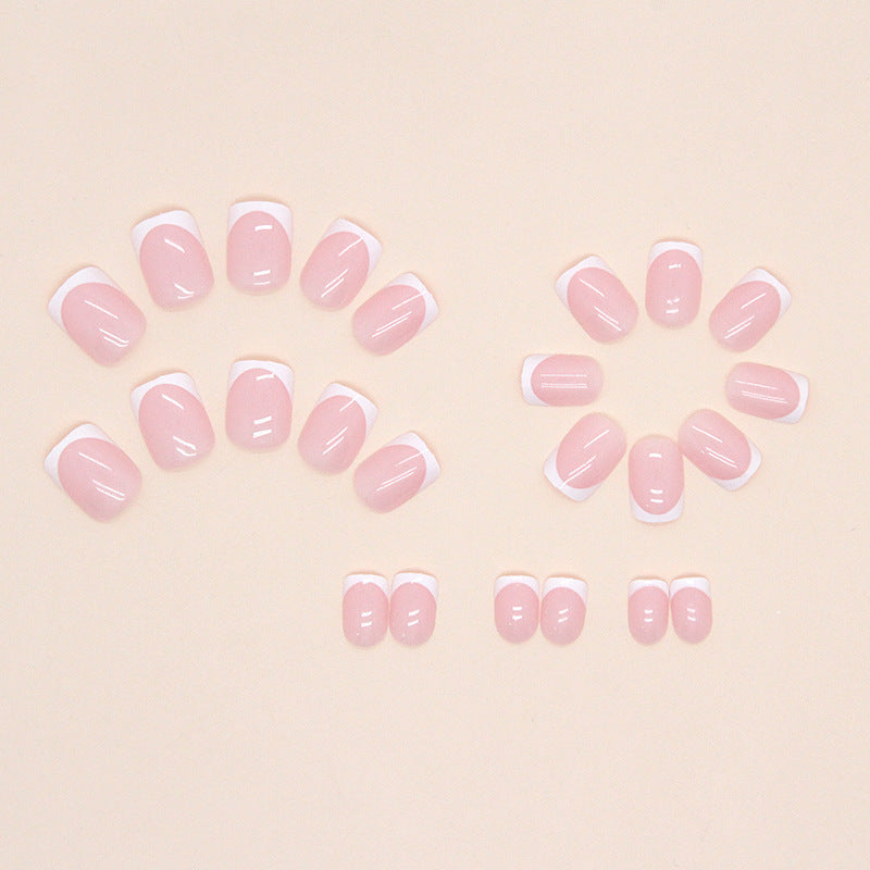Elegantes französisches Tip-Acryl-Nagel-Set Brehn