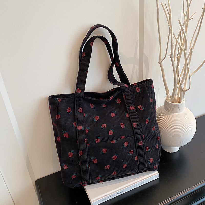 Verspielte Erdbeer-Print Corduroy Tragetasche Brehn