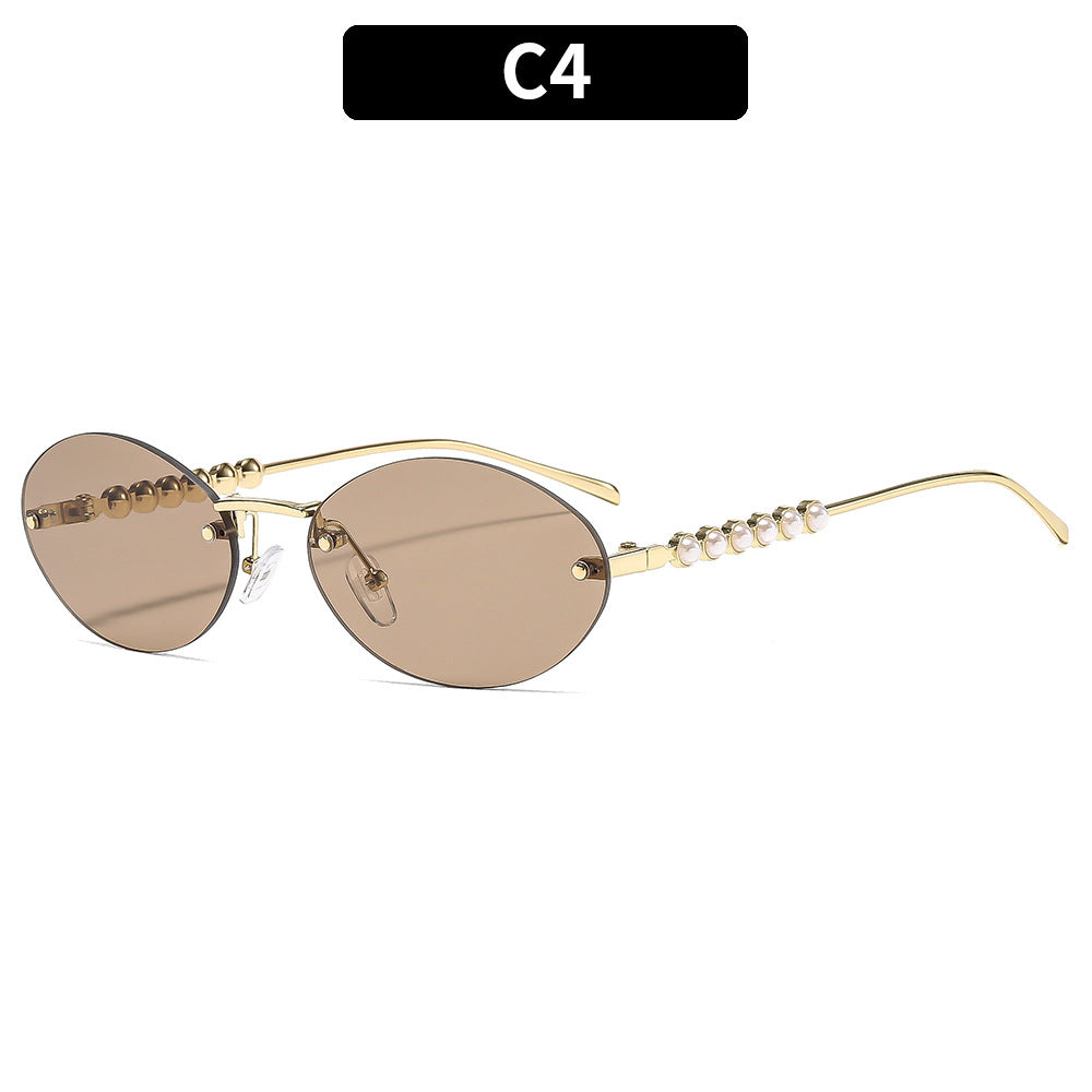 Elegante ovale Rahmen-Sonnenbrille mit dekorativen Perlenakzenten