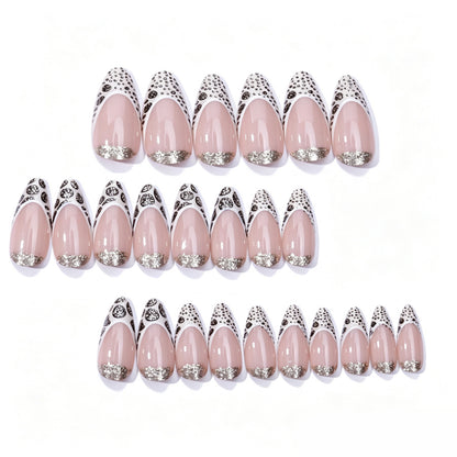 Glamouröse Stiletto Nagelkunst Brehn